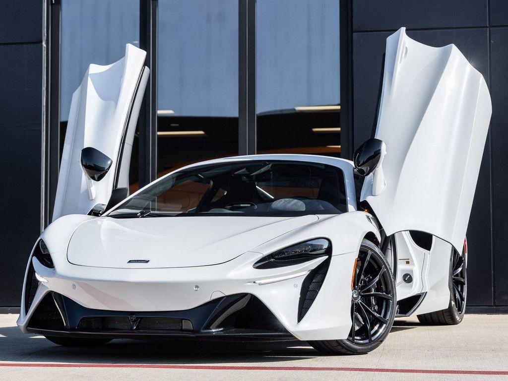 used 2024 McLaren Artura car, priced at $194,998