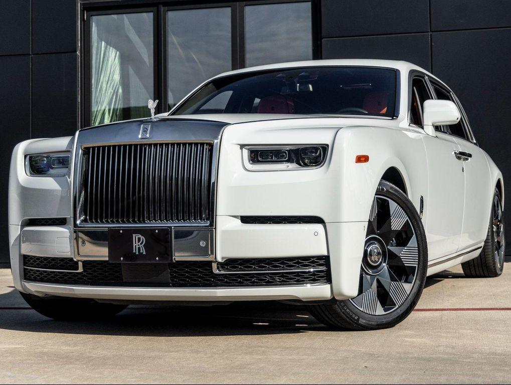 used 2022 Rolls-Royce Phantom car, priced at $499,998