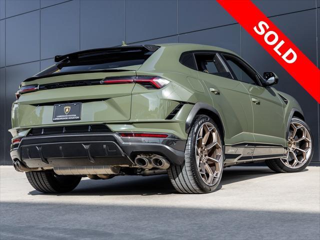 used 2023 Lamborghini Urus car, priced at $269,998