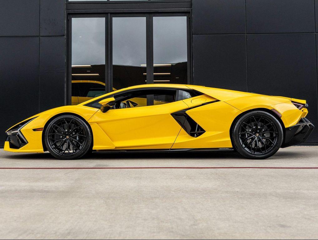 used 2024 Lamborghini Revuelto car