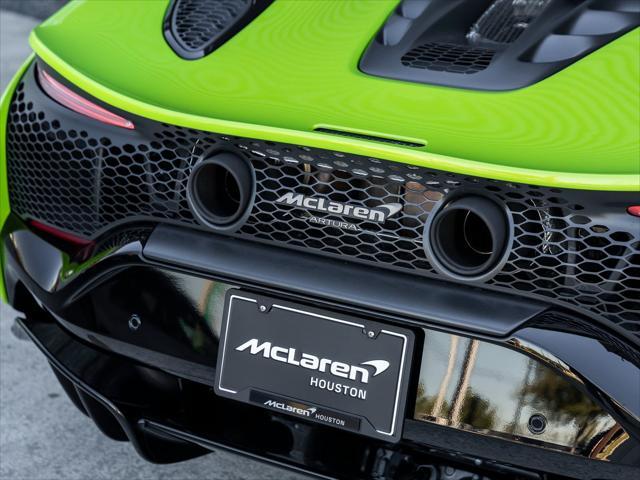 new 2025 McLaren Artura car, priced at $339,142