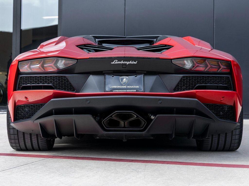 used 2019 Lamborghini Aventador S car, priced at $489,998