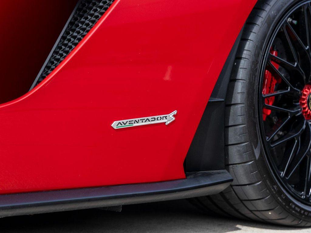 used 2019 Lamborghini Aventador S car, priced at $489,998