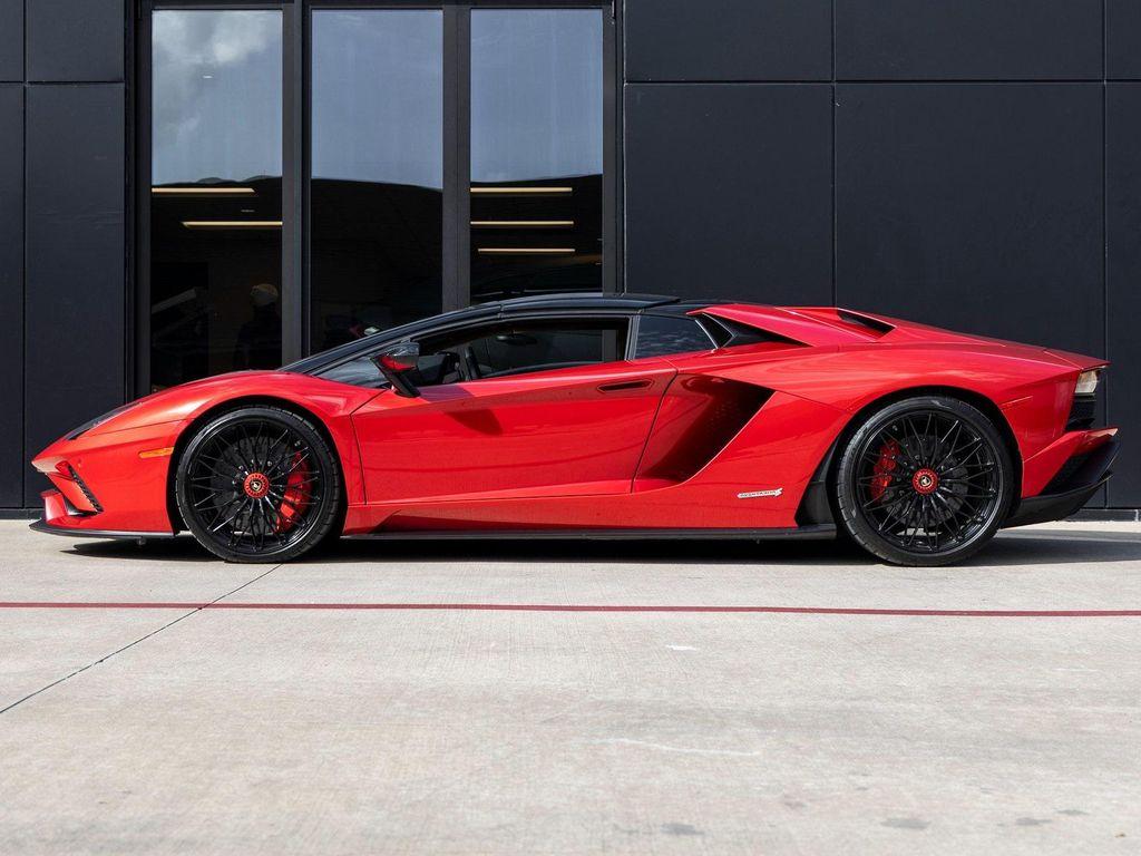 used 2019 Lamborghini Aventador S car, priced at $489,998
