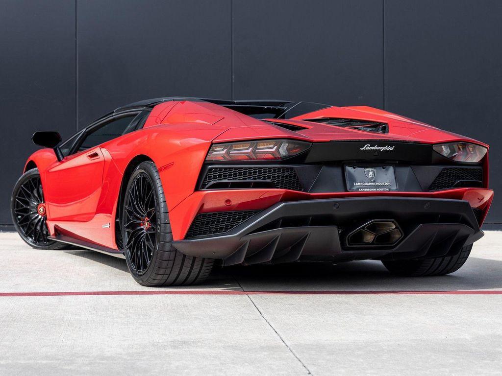 used 2019 Lamborghini Aventador S car, priced at $489,998