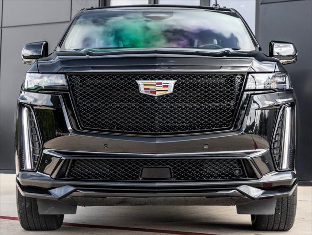 used 2023 Cadillac Escalade car, priced at $114,998