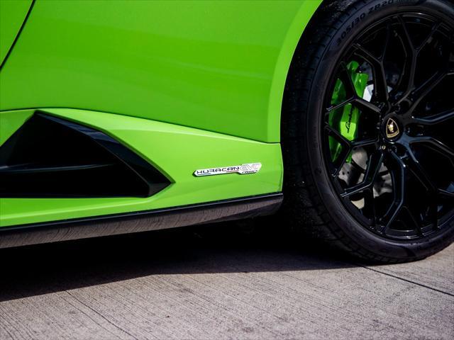 used 2021 Lamborghini Huracan EVO car, priced at $259,998