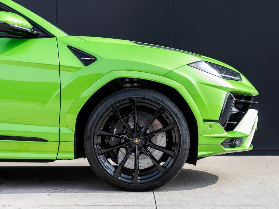 used 2023 Lamborghini Urus car, priced at $294,998