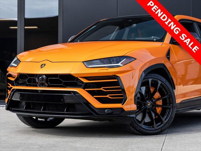 used 2022 Lamborghini Urus car, priced at $229,998