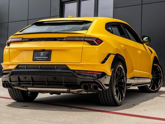 used 2024 Lamborghini Urus car, priced at $269,998
