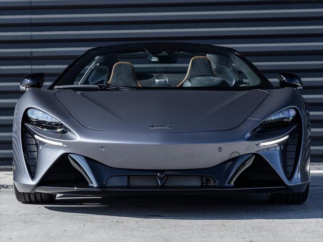 used 2025 McLaren Artura car, priced at $289,998