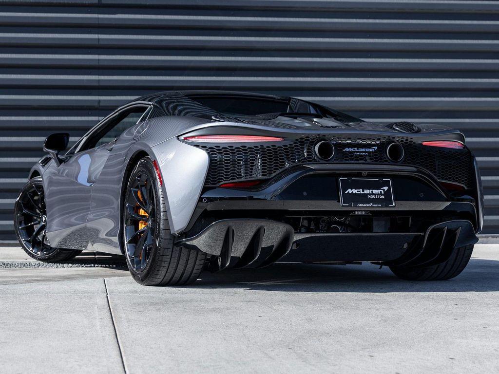 used 2025 McLaren Artura car, priced at $289,998