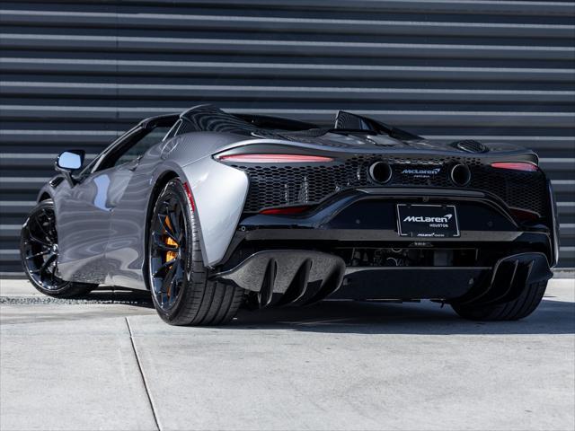 used 2025 McLaren Artura car, priced at $289,998