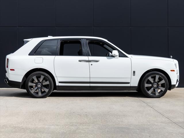 used 2022 Rolls-Royce Cullinan car, priced at $329,998