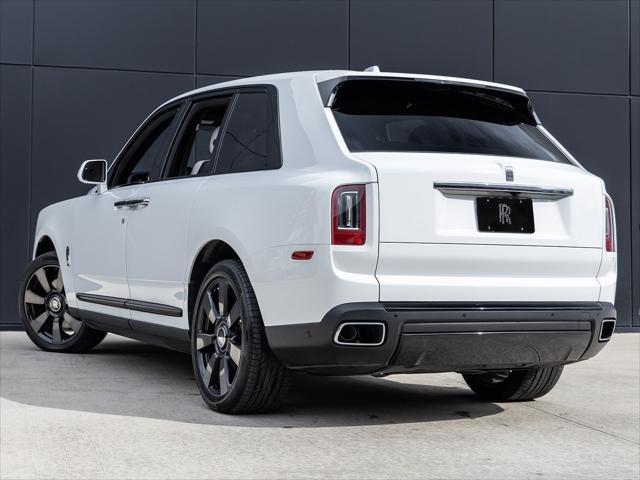 used 2022 Rolls-Royce Cullinan car, priced at $329,998