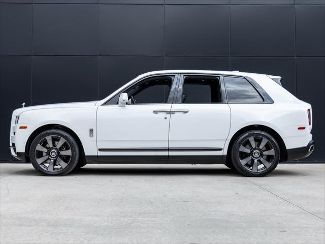 used 2022 Rolls-Royce Cullinan car, priced at $329,998