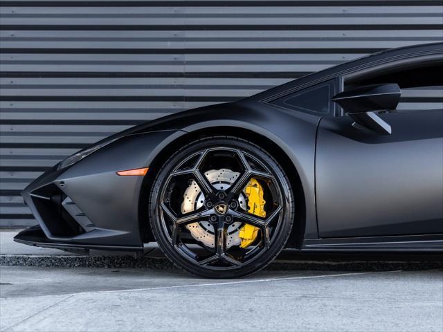 used 2021 Lamborghini Huracan EVO car, priced at $254,998