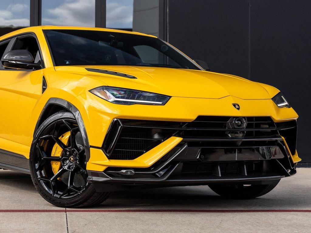 used 2023 Lamborghini Urus car, priced at $289,998