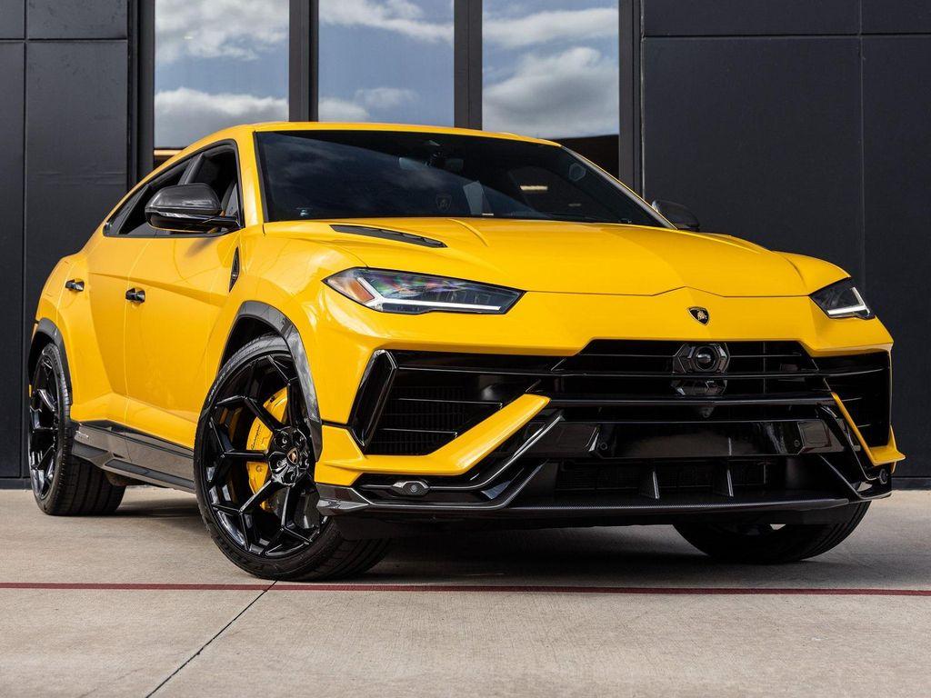 used 2023 Lamborghini Urus car, priced at $289,998