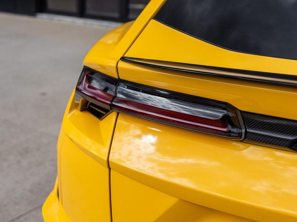 used 2023 Lamborghini Urus car, priced at $289,998