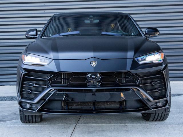 used 2021 Lamborghini Urus car, priced at $199,998