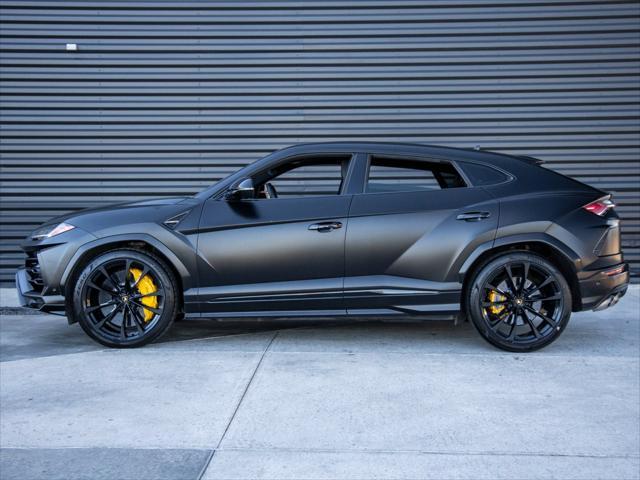 used 2021 Lamborghini Urus car, priced at $199,998