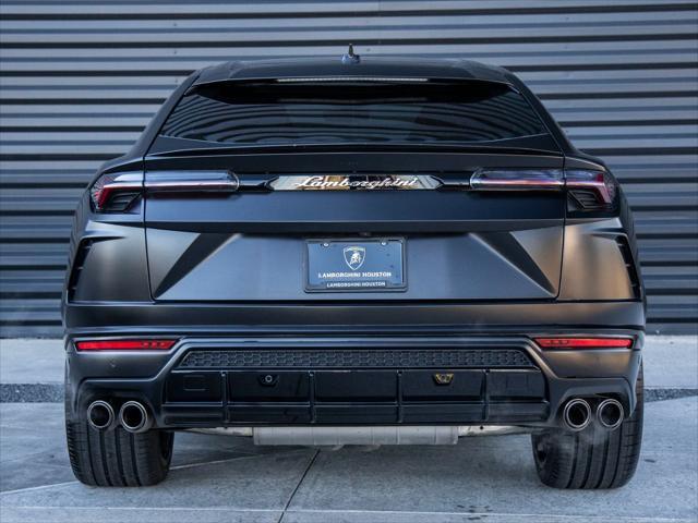 used 2021 Lamborghini Urus car, priced at $199,998