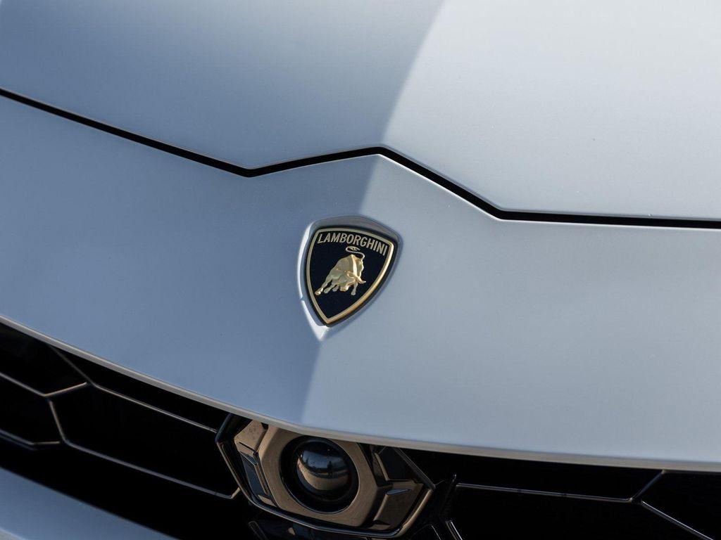 used 2021 Lamborghini Urus car, priced at $189,998