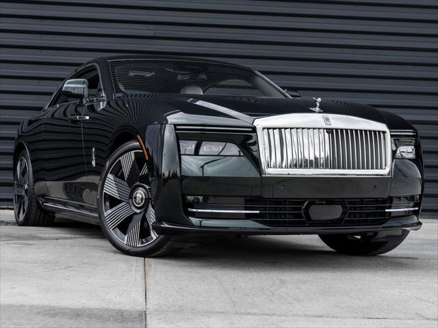 new 2025 Rolls-Royce Spectre car, priced at $473,175