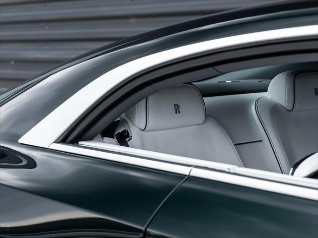 new 2025 Rolls-Royce Spectre car, priced at $473,175