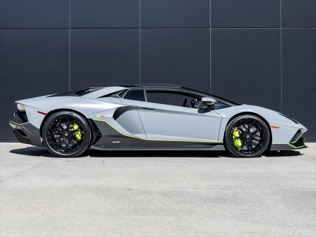 used 2022 Lamborghini Aventador SVJ car, priced at $779,998