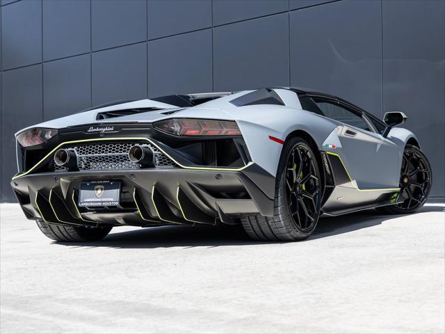 used 2022 Lamborghini Aventador SVJ car, priced at $779,998