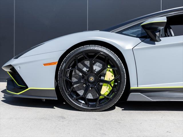 used 2022 Lamborghini Aventador SVJ car, priced at $779,998