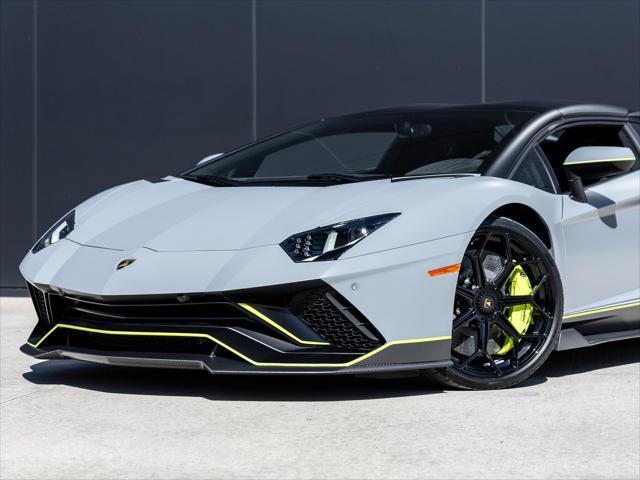 used 2022 Lamborghini Aventador SVJ car, priced at $779,998