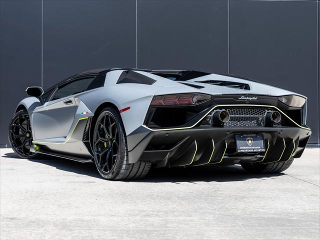 used 2022 Lamborghini Aventador SVJ car, priced at $779,998