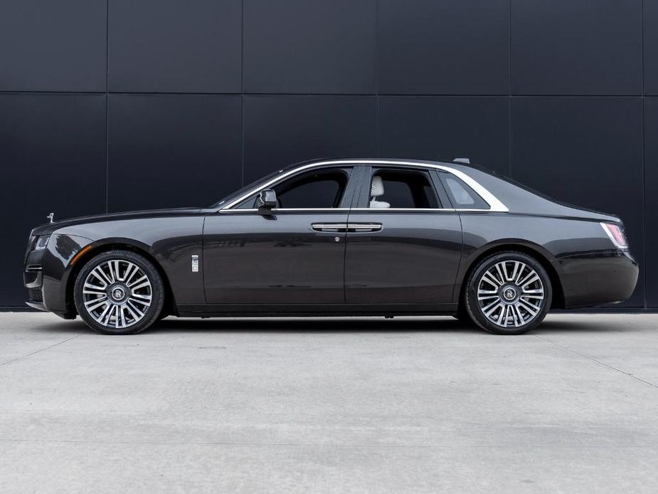used 2021 Rolls-Royce Ghost car, priced at $279,998