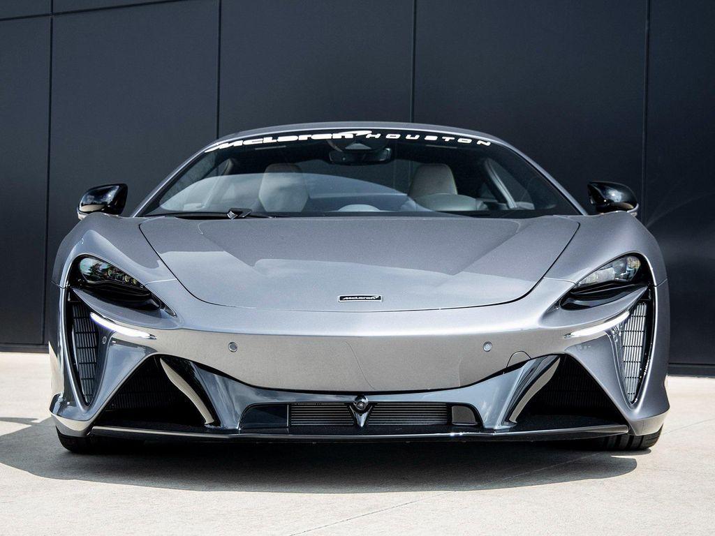 used 2023 McLaren Artura car, priced at $189,998