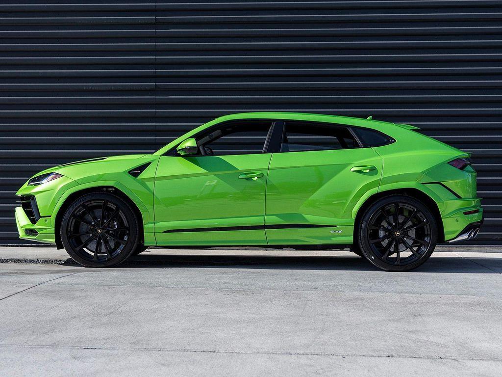 used 2024 Lamborghini Urus car, priced at $264,998