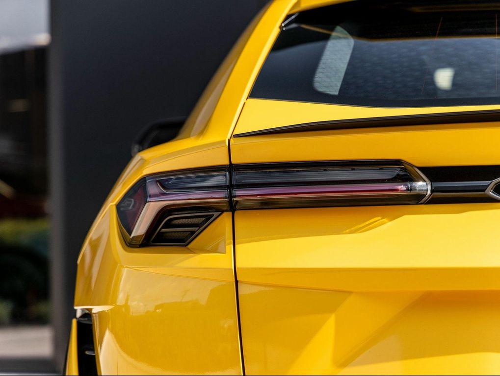 used 2023 Lamborghini Urus car, priced at $249,998