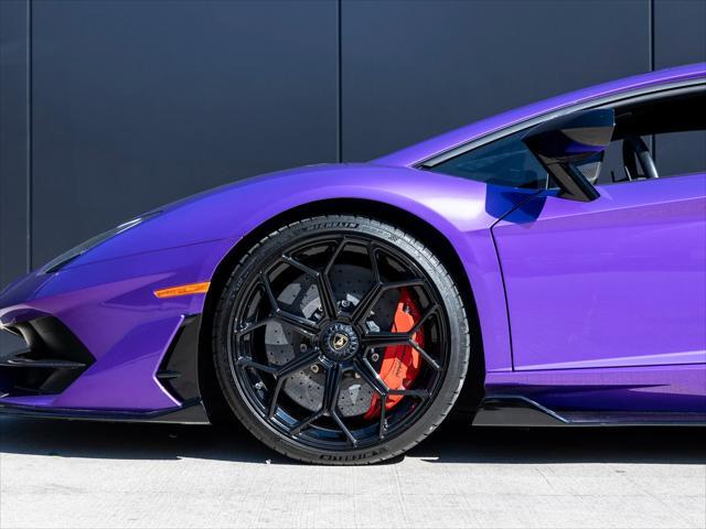 used 2020 Lamborghini Aventador SVJ car, priced at $589,998