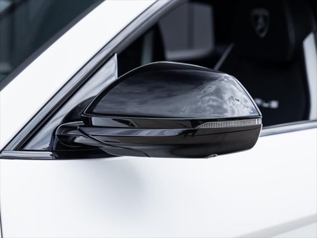 used 2024 Lamborghini Urus car, priced at $259,998