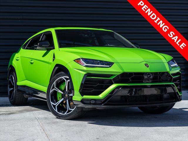 used 2022 Lamborghini Urus car, priced at $219,998