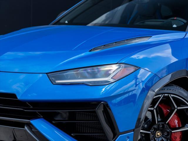 used 2023 Lamborghini Urus car, priced at $294,998