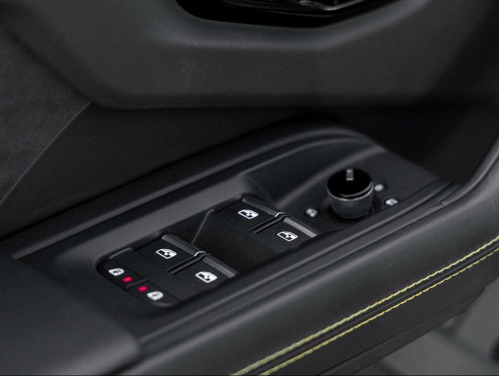 used 2024 Lamborghini Urus car, priced at $254,998