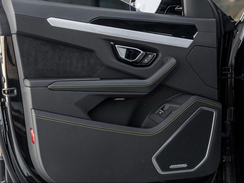 used 2024 Lamborghini Urus car, priced at $254,998