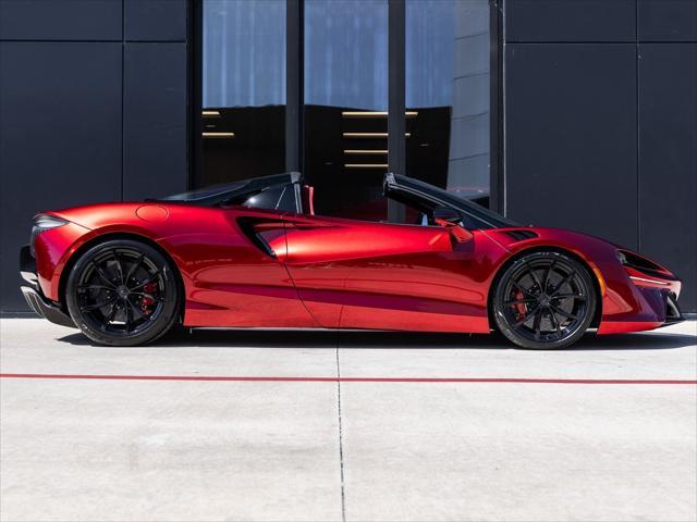 new 2025 McLaren Artura car, priced at $344,200