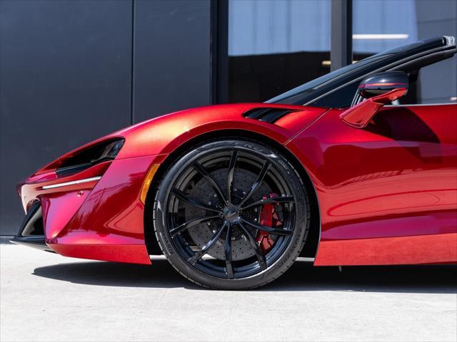 new 2025 McLaren Artura car, priced at $344,200