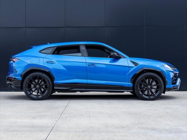 used 2021 Lamborghini Urus car, priced at $189,998