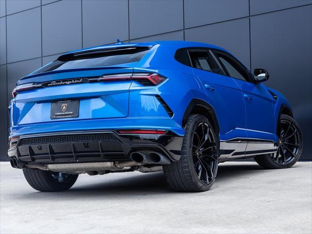 used 2021 Lamborghini Urus car, priced at $189,998