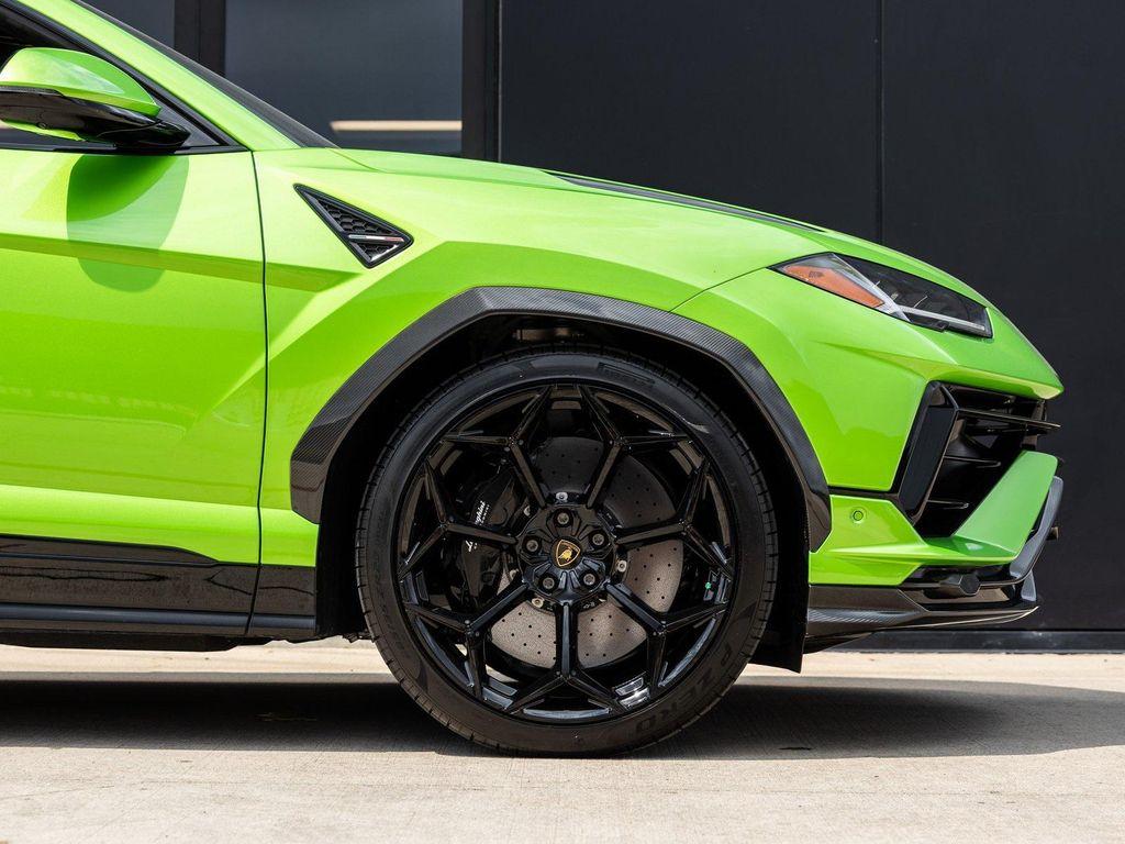 used 2023 Lamborghini Urus car, priced at $289,998